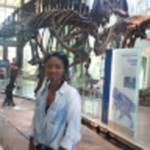 Meet your Posher, Crystal